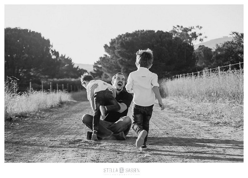 fun family photo shoot with twins